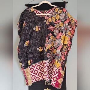 New Kantha High- Low Black Floral Patterned Tunic Top Free Size